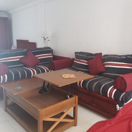 Studio Cosy Au Lac 1 En Face Du Movenpick Hotel Berges Du Lac المظهر الخارجي الصورة